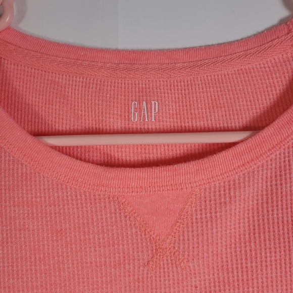 Gap Fit Women’s Active Long Sleeve Tee – Bright Coral - Picture 7 of 8